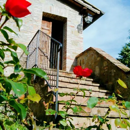 Casale Con Piscina Vista Assisi 别墅